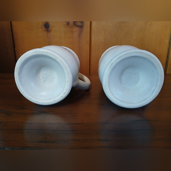 Pfaltzgraff Yorktowne Stoneware Pedestal Footed Coffee Mugs Cups - Picture 10 of 10